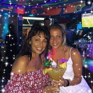 Meet your Posher, Cara